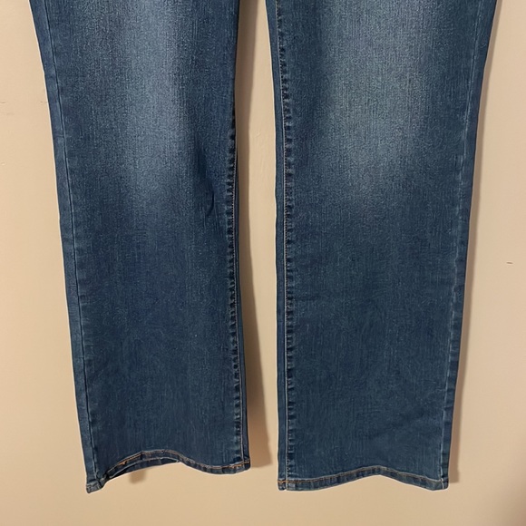 NWT Daily Thread Jeans. Size 14 - Picture 3 of 10